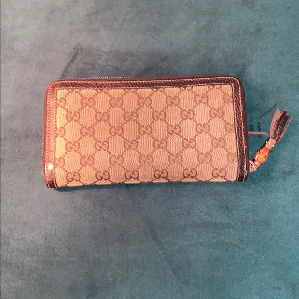 GUCCI WALLET
